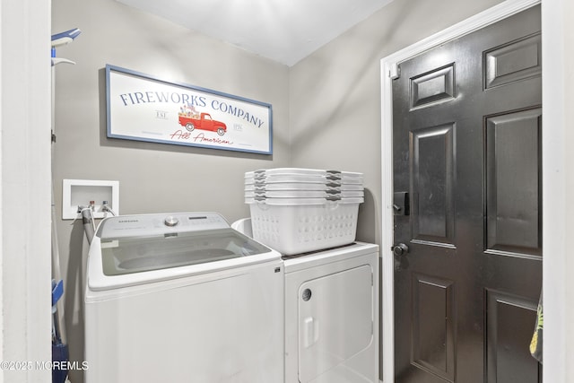 1 Kennedy Ct, Jackson, NJ 08527 - washroom with separate washer and dryer