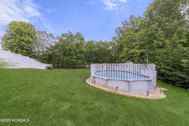1 Kennedy Ct, Jackson, NJ 08527 - view of yard featuring an outdoor pool