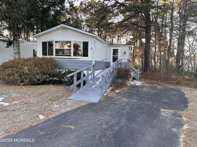 5 Eagle Ct, Whiting, NJ 08759 - view of manufactured / mobile home