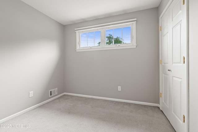 183 Crestview Dr, Middletown, NJ 07748 - unfurnished bedroom with carpet and baseboards