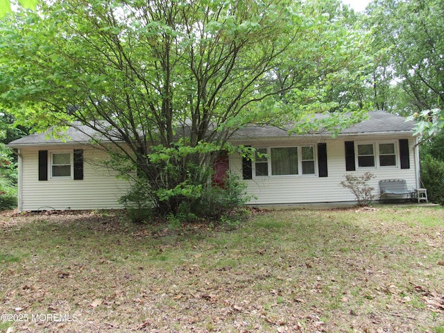 138 N Cooks Bridge Rd, Jackson, NJ 08527 - single story home with roof with shingles