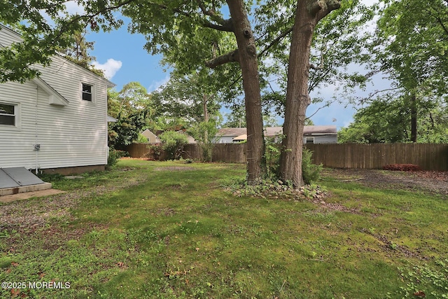 1600 Lawrence Ave, Toms River, NJ 08757 - view of yard