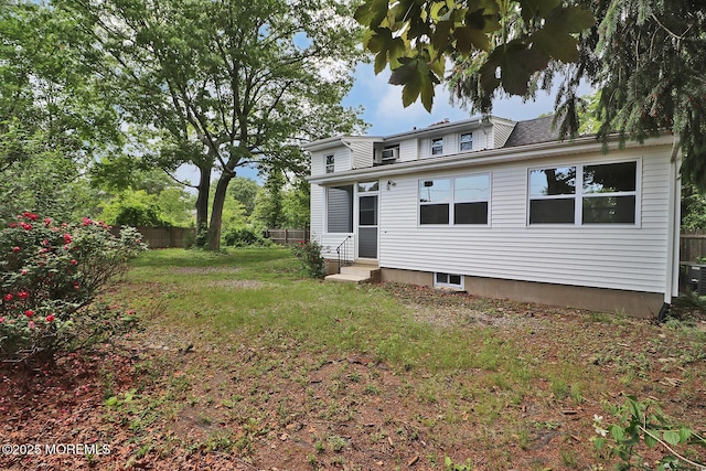 1600 Lawrence Ave, Toms River, NJ 08757 - back of property with entry steps and cooling unit