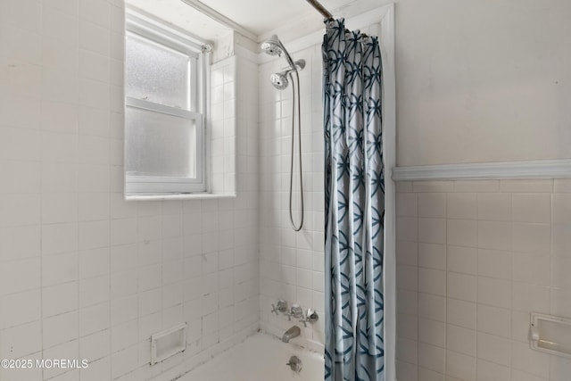 1020 Raritan Ave, Highland Park, NJ 08904 - bathroom featuring shower / bath combo with shower curtain