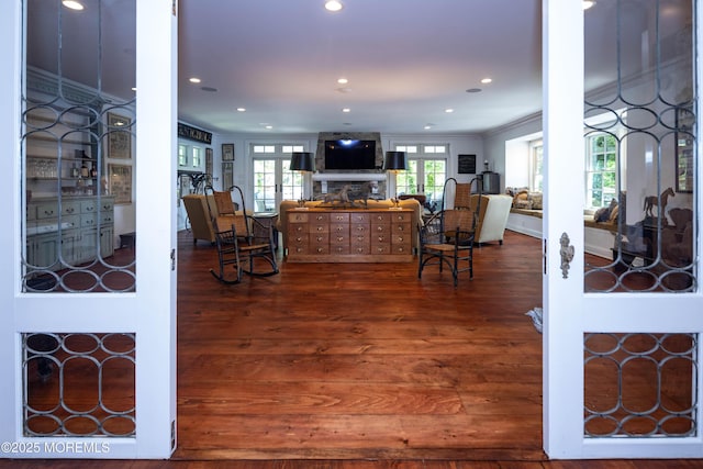 1 Beechwood Ter, Matawan, NJ 07747 - living room featuring wood finished floors, recessed lighting, and ornamental molding