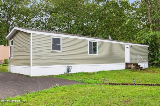 46 Roberts Rd, Toms River, NJ 08755 - view of property exterior with a yard