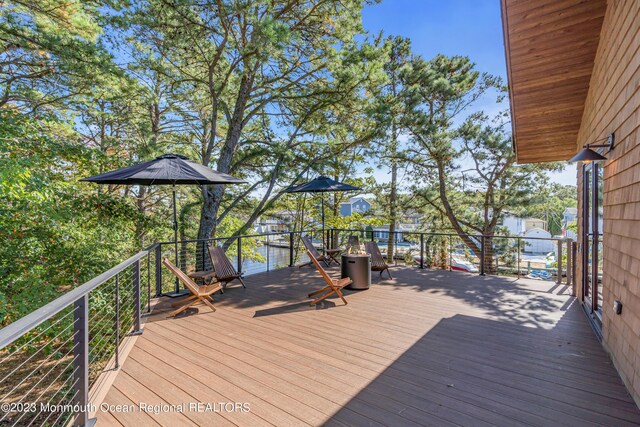49 N Cherokee Ln, Brick, NJ 08724 - view of deck