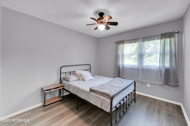 512 Highland Ter, Brick, NJ 08723 - bedroom with wood finished floors, baseboards, and a ceiling fan