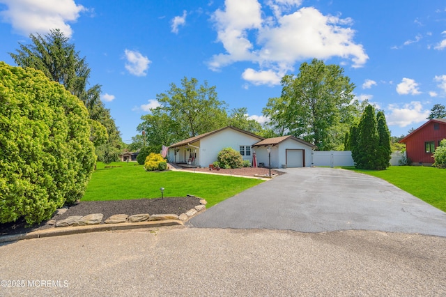 512 Highland Ter, Brick, NJ 08723 - ranch-style house with driveway, a garage, and stucco siding