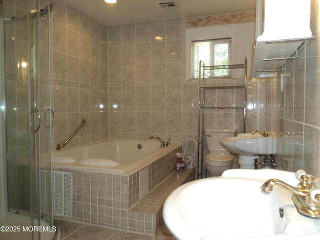 271 Joe Parker Rd, Lakewood, NJ 08701 - photo 24