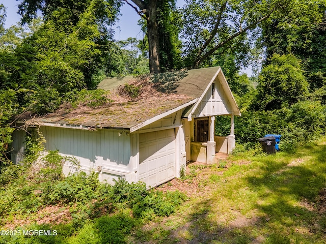 965 W Front St, Red Bank, NJ 07701 - view of garage