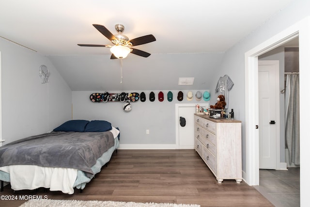 1608 Champlain St, Toms River, NJ 08757 - bedroom featuring wood finished floors, ceiling fan, vaulted ceiling, and baseboards
