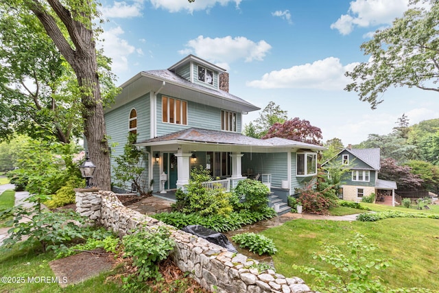 29 Grand Ave, Atlantic Highlands, NJ 07716 - traditional style home with a porch and a front yard