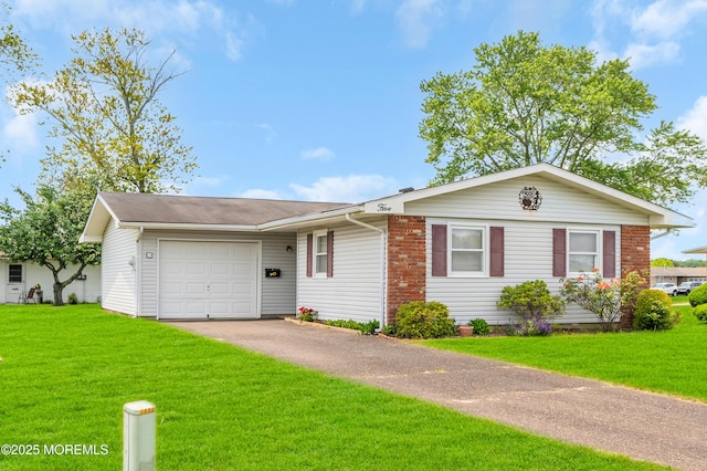 5 Spenser Ct, Brick, NJ 08724 - ranch-style house featuring a garage, driveway, and a front yard