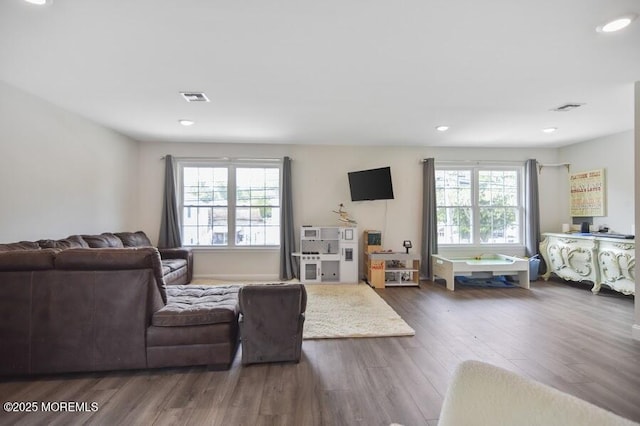 257 Port Monmouth Rd, North Middletown, NJ 07748 - living room featuring wood finished floors and recessed lighting