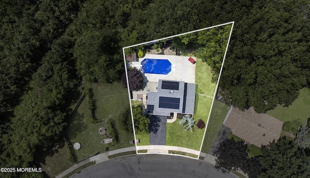 10 Barre Dr, Howell, NJ 07731 - aerial overview of property's location with property parcel outlined and a pool