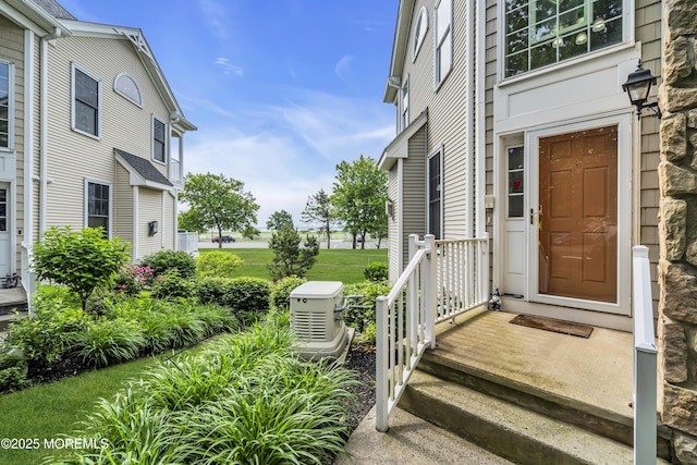 66 Shore Dr Unit 20, South Amboy, NJ 08879 - view of exterior entry
