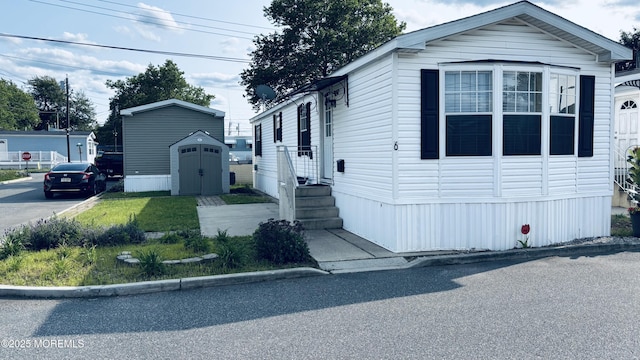 6 Monique Cir, Hazlet, NJ 07730 - view of property exterior