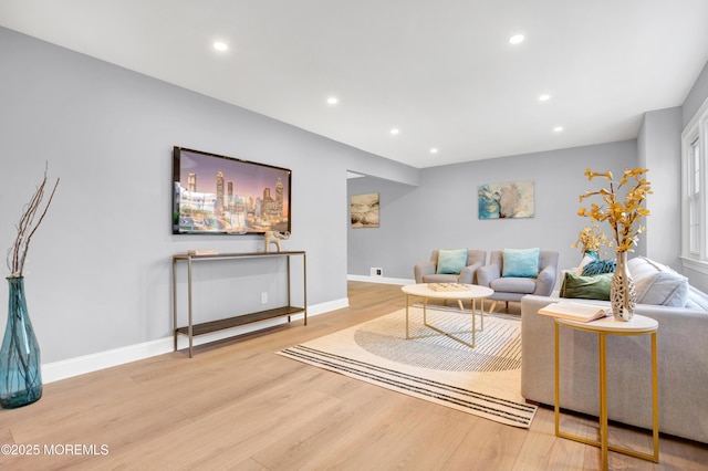 1172 Concord Dr, Brick, NJ 08724 - living room featuring wood finished floors, recessed lighting, and baseboards