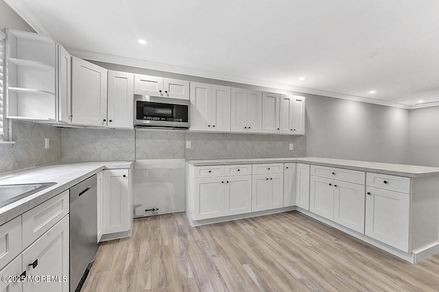 112 Azalea Cir, Jackson, NJ 08527 - kitchen featuring appliances with stainless steel finishes, crown molding, light countertops, white cabinetry, and recessed lighting