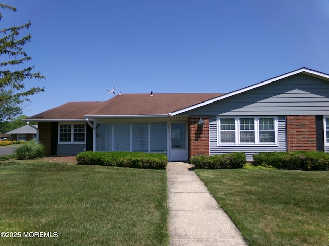 331A Canterbury Ct, Lakewood, NJ 08701 - photo 1