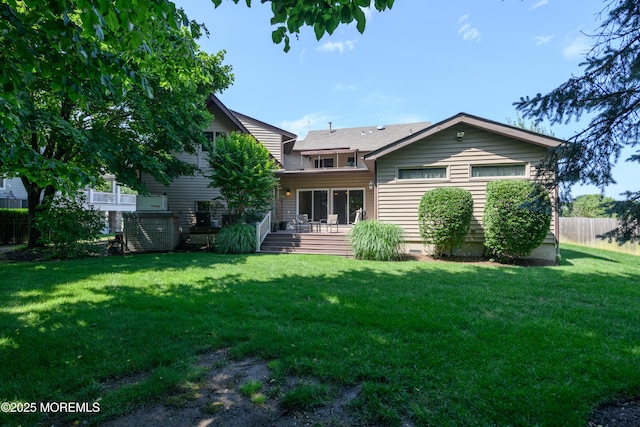 324 Magnolia Ave, Brielle, NJ 08730 - back of property with crawl space
