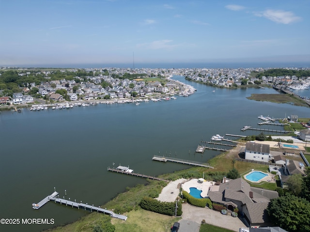 324 Magnolia Ave, Brielle, NJ 08730 - aerial view of property and surrounding area featuring a large body of water and a pool