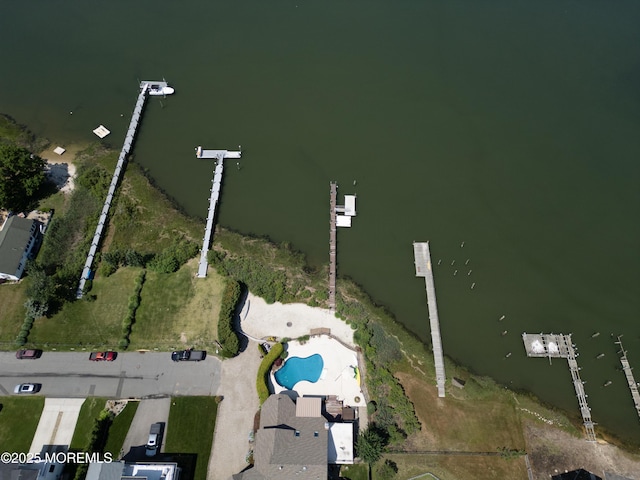 324 Magnolia Ave, Brielle, NJ 08730 - aerial view of property's location featuring a pool