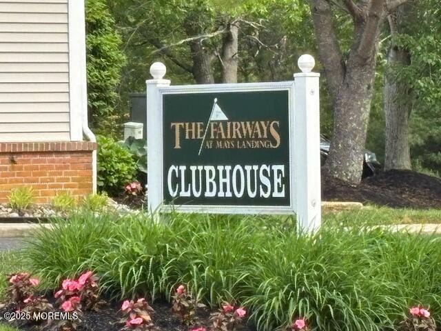 184 Pebble Beach Dr, Mays Landing, NJ 08330 - view of community sign