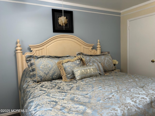 75 Hudson Pkwy Unit C, Whiting, NJ 08759 - bedroom with crown molding