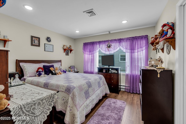 404B Newport Way, Monroe, NJ 08831 - bedroom with wood finished floors and recessed lighting