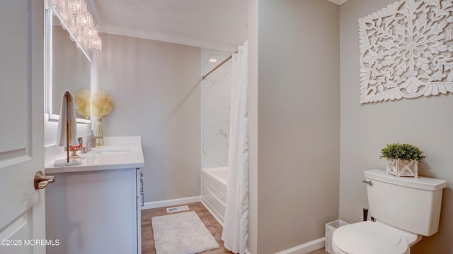33 Sumner Ave Unit 1A, Seaside Heights, NJ 08751 - bathroom with vanity, toilet, baseboards, shower / bath combination with curtain, and wood finished floors