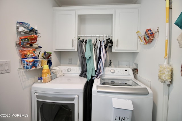 610 Jerome Pl, Freehold, NJ 07728 - laundry area featuring washing machine and clothes dryer and cabinet space
