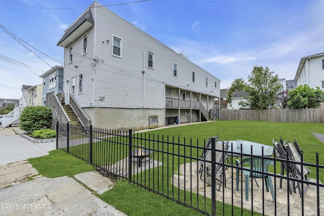 3 Oceanview Ave, Keansburg, NJ 07734 - view of side of property with stairway