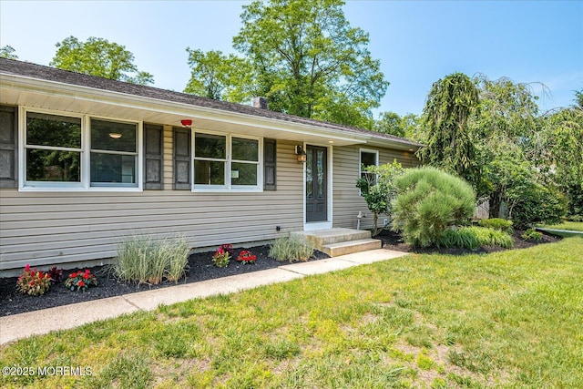 44 Oak Ter, Howell, NJ 07731 - view of front of property with a front yard