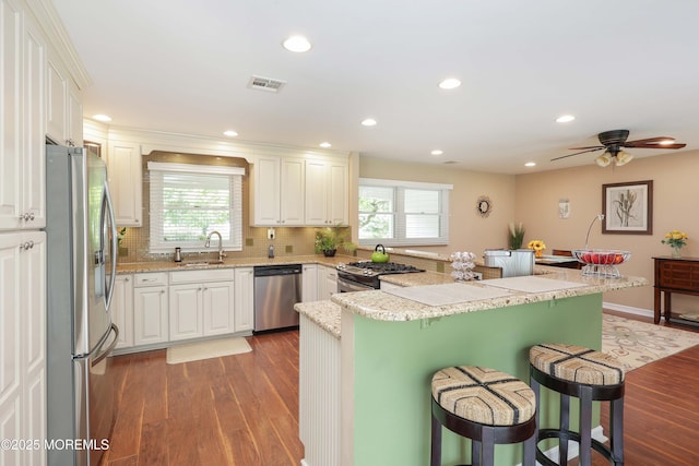 20 Wrangle Ln, Freehold, NJ 07728