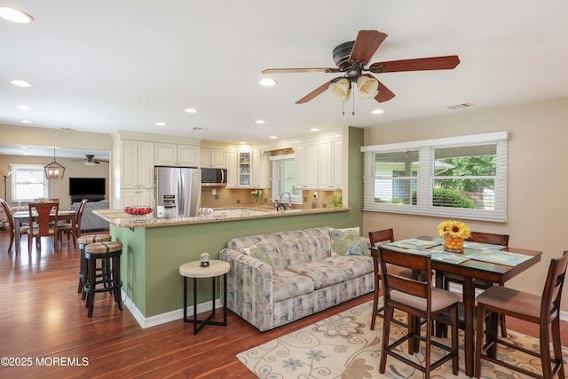 20 Wrangle Ln, Freehold, NJ 07728