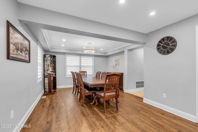 137 Willow Dr, Jackson, NJ 08527 - dining space featuring wood finished floors, a chandelier, baseboards, recessed lighting, and ornamental molding