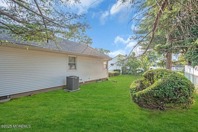 361 Meadowbrook Ave, Eatontown, NJ 07724 - view of yard featuring cooling unit