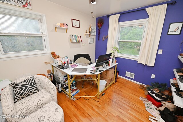 8 Michelle Ave, South Amboy, NJ 08879 - office space featuring wood finished floors and baseboards