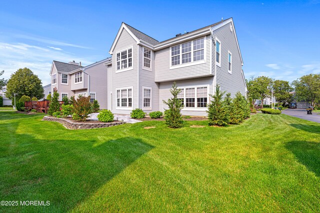 3 Devon Ct, Monroe, NJ 08831