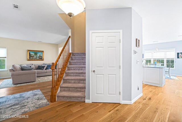 3 Devon Ct, Monroe, NJ 08831