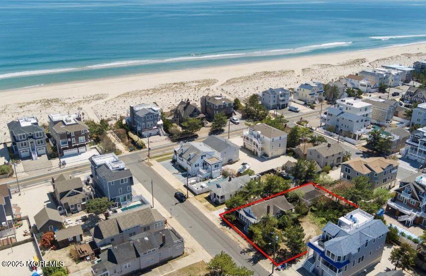 16 E Goldsborough Ave, Long Beach Twp, NJ 08008