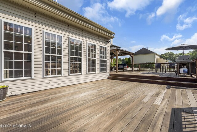 8 Reagan Dr, Jackson, NJ 08527