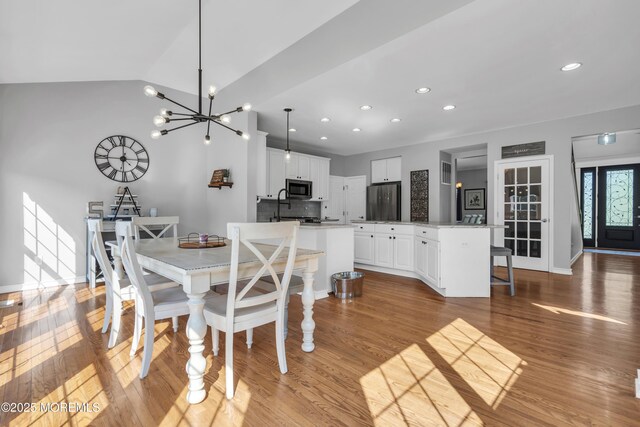8 Reagan Dr, Jackson, NJ 08527