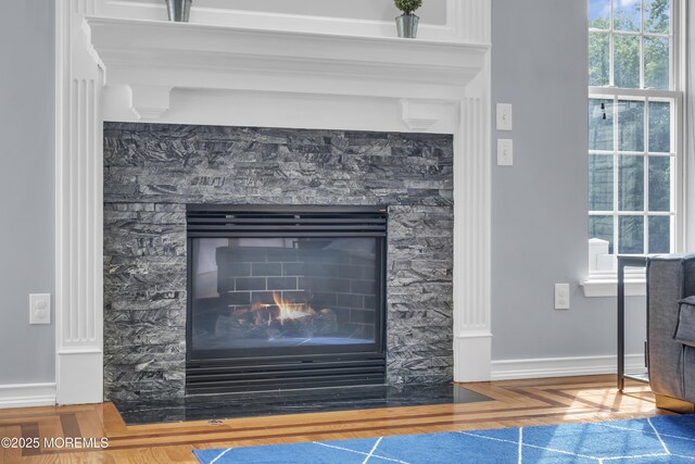 8 Reagan Dr, Jackson, NJ 08527