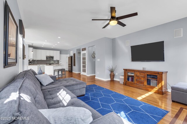 8 Reagan Dr, Jackson, NJ 08527