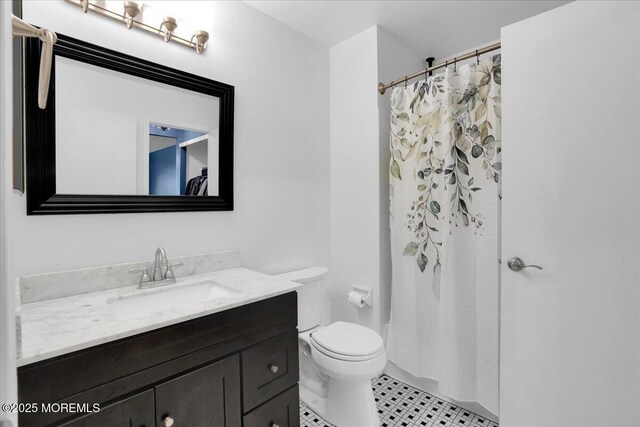 503 Oswego Ct, Mount Laurel, NJ 08054 - bathroom featuring vanity and a shower with shower curtain