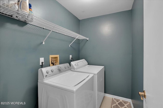 503 Oswego Ct, Mount Laurel, NJ 08054 - laundry area featuring washing machine and clothes dryer and baseboards