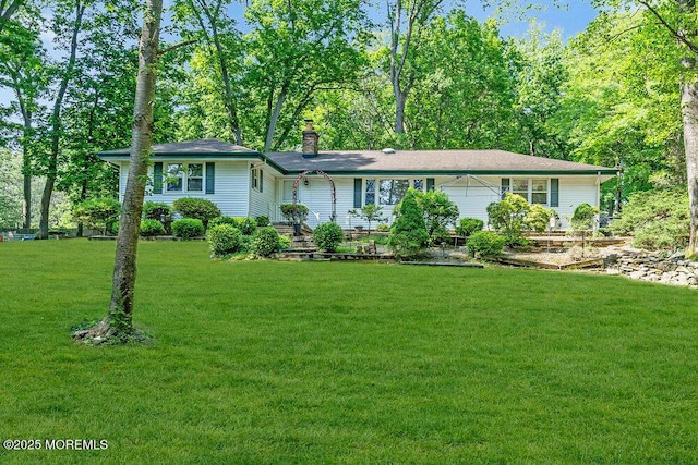 7 E Parkway Pl, Holmdel, NJ 07733 - view of front of home with a chimney and a front lawn